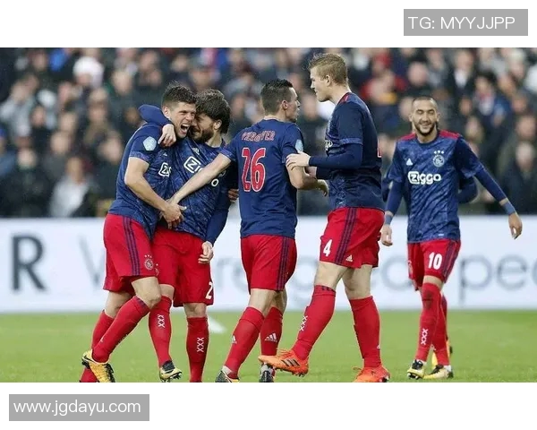 汉诺威与杜塞尔的激烈对决揭示德甲赛季的精彩与悬念