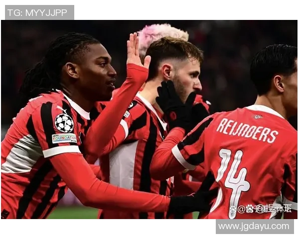 阿仙奴与巴黎圣日尔曼激战正酣谁能在欧冠舞台上笑到最后